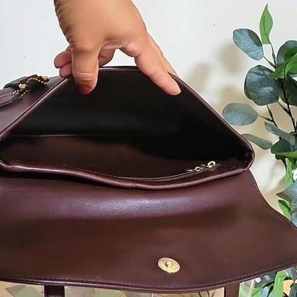 CoachVintage9808EquestrianFlapBagMahoganyBrownBrassHardwareUSA🇺🇸 - Picture 12 of 17